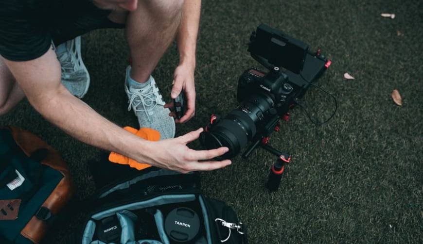 色彩心理学×动态美学，天河区产品视频拍摄公司唤醒感官冲击力